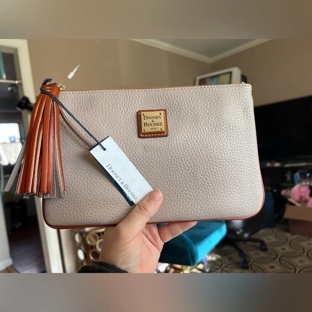 Dooney & Bourke dooney bourke